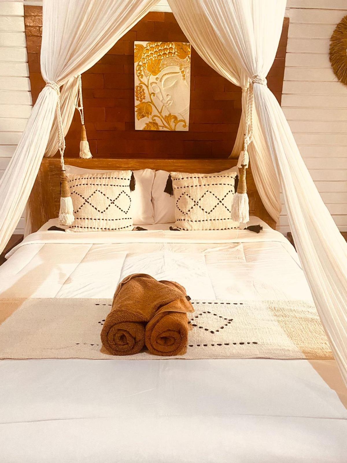 La Nusa Penida Homestay By Bijak Toyapakeh ภายนอก รูปภาพ